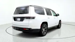 Jeep Grand Wagoneer 2023 4x4 4p SUV