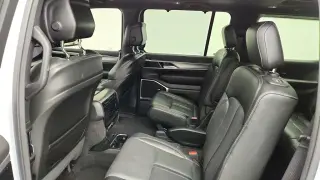 Jeep Wagoneer 2023 4x4 Carbón 4p SUV