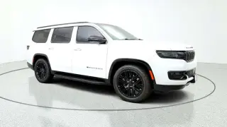 Jeep Wagoneer 2023 4x4 Carbón 4p SUV