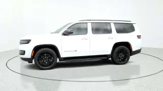 Jeep Wagoneer 2023 4x4 Carbón 4p SUV