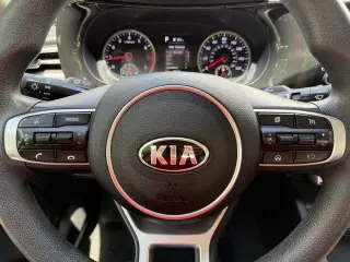 Kia K5 2021 LXS 4dr Sedan
