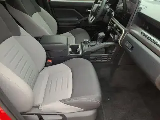 Toyota Tacoma 2025 4x4 SR5 4dr Double Cab 5.0 ft SB
