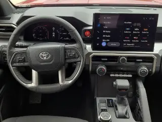 Toyota Tacoma 2025 4x4 SR5 4dr Double Cab 5.0 ft SB