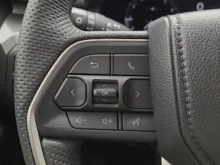 Toyota Tacoma 2025 4x4 SR5 4dr Double Cab 5.0 ft SB