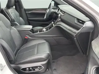 Jeep Grand Cherokee 2023 4x4 Overland SUV 4p.