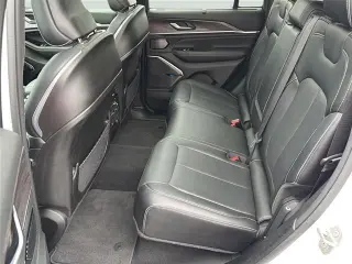Jeep Grand Cherokee 2023 4x4 Overland SUV 4p.