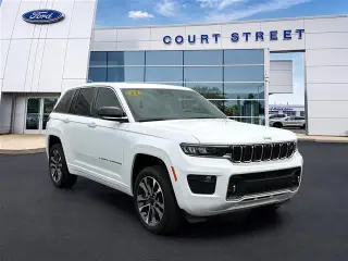 Jeep Grand Cherokee 2023 4x4 Overland SUV 4p.