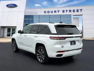 Jeep Grand Cherokee 2023 4x4 Overland SUV 4p.