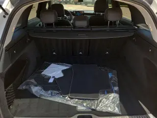 Mercedes-Benz GLC 2020 GLC 300 4dr SUV