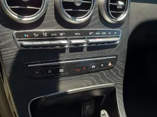 Mercedes-Benz GLC 2020 GLC 300 4dr SUV
