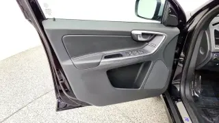 Volvo XC60 2017 AWD T6 R-Design 4dr SUV