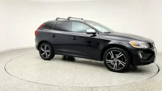 Volvo XC60 2017 AWD T6 R-Design 4dr SUV
