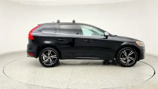 Volvo XC60 2017 AWD T6 R-Design 4dr SUV