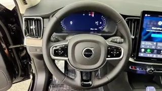 Volvo XC90 2025 AWD B6 Ultra Tema Brillante Claro 7-Pasajeros 4p SUV (lanzamiento medio del año)