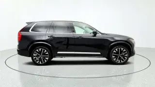 Volvo XC90 2025 AWD B6 Ultra Tema Brillante Claro 7-Pasajeros 4p SUV (lanzamiento medio del año)
