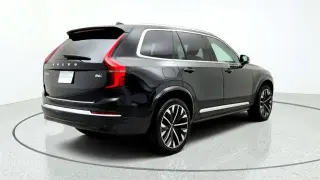 Volvo XC90 2025 AWD B6 Ultra Tema Brillante Claro 7-Pasajeros 4p SUV (lanzamiento medio del año)