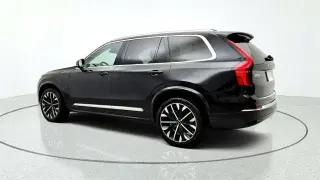 Volvo XC90 2025 AWD B6 Ultra Tema Brillante Claro 7-Pasajeros 4p SUV (lanzamiento medio del año)
