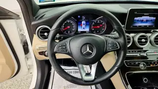 Mercedes-Benz Clase C 2018 tracción integral C 300 4MATIC 4dr Sedán