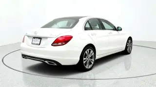 Mercedes-Benz Clase C 2018 tracción integral C 300 4MATIC 4dr Sedán