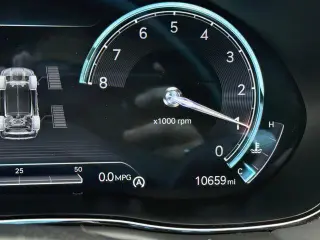 Genesis GV70 2025 AWD 2.5T Standard 4dr SUV