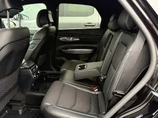 Genesis GV70 2025 AWD 2.5T Standard 4dr SUV