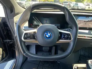 BMW iX 2023 AWD xDrive50 4dr Vehículo de Actividad Deportiva de 2 Puertas