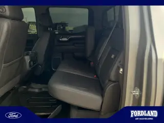 GMC Sierra 1500 2023 4x4 SLT 4dr Crew Cab 5.8 ft. SB
