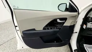 Kia Niro PHEV 2022 EX Premium 4p Crossover