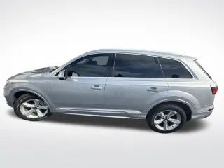 Audi Q7 2022 AWD quattro Premium 55 TFSI 4dr SUV