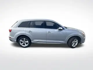 Audi Q7 2022 AWD quattro Premium 55 TFSI 4dr SUV