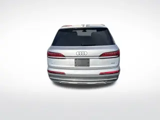 Audi Q7 2022 AWD quattro Premium 55 TFSI 4dr SUV