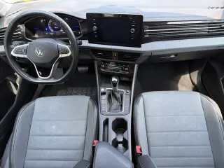 Volkswagen Jetta 2025 SE 4dr Sedan