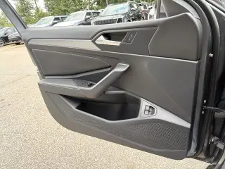 Volkswagen Jetta 2024 SE 4p Sedan