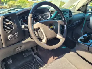 Chevrolet Silverado 2500HD 2013 4x4 LT 4dr Crew Cab SB