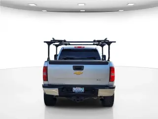 Chevrolet Silverado 2500HD 2013 4x4 LT 4dr Crew Cab SB