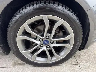 Ford Fusion 2017 SE 4dr Sedan