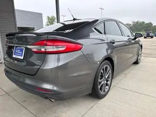 Ford Fusion 2017 SE 4dr Sedan