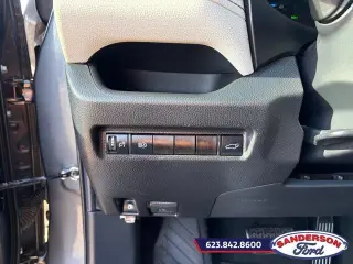 Toyota RAV4 Híbrido 2021 AWD XLE 4dr SUV