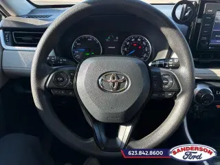 Toyota RAV4 Híbrido 2021 AWD XLE 4dr SUV