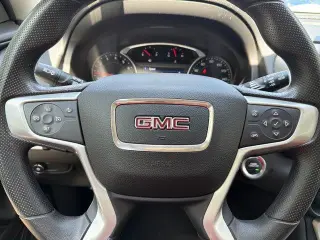 GMC Terrain 2024 AWD SLE SUV 4 puertas