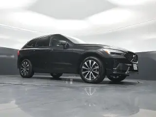 Volvo XC60 2025 AWD B5 Plus Dark Theme 4dr SUV