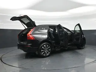 Volvo XC60 2025 AWD B5 Plus Dark Theme 4dr SUV