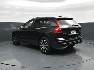 Volvo XC60 2025 AWD B5 Plus Dark Theme 4dr SUV