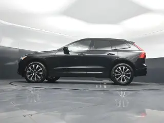 Volvo XC60 2025 AWD B5 Plus Dark Theme 4dr SUV