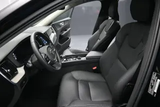 Volvo XC60 2025 AWD B5 Plus Dark Theme 4dr SUV