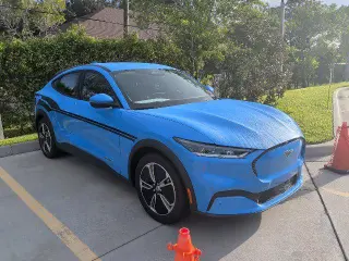 Ford Mustang Mach-E 2022 Select 4dr SUV