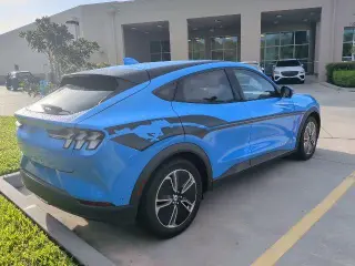 Ford Mustang Mach-E 2022 Select 4dr SUV