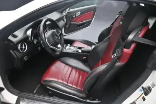Mercedes-Benz SLC 2017 SLC 300 2d Roadster
