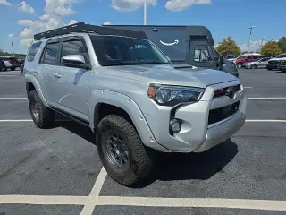 Toyota 4Runner 2020 4x4 SR5 4dr SUV