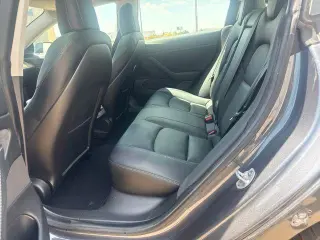 Tesla Model 3 2020 AWD Long Range Sedán 4 puertas